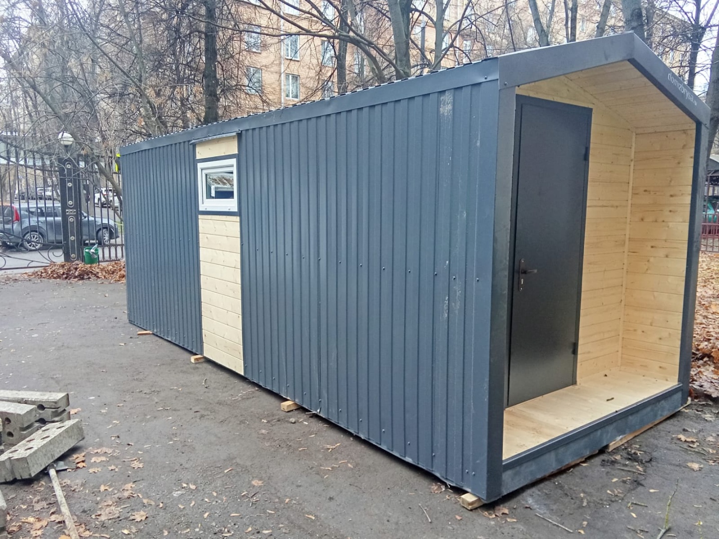 Бытовка в стиле Барнхаус 6х2,4